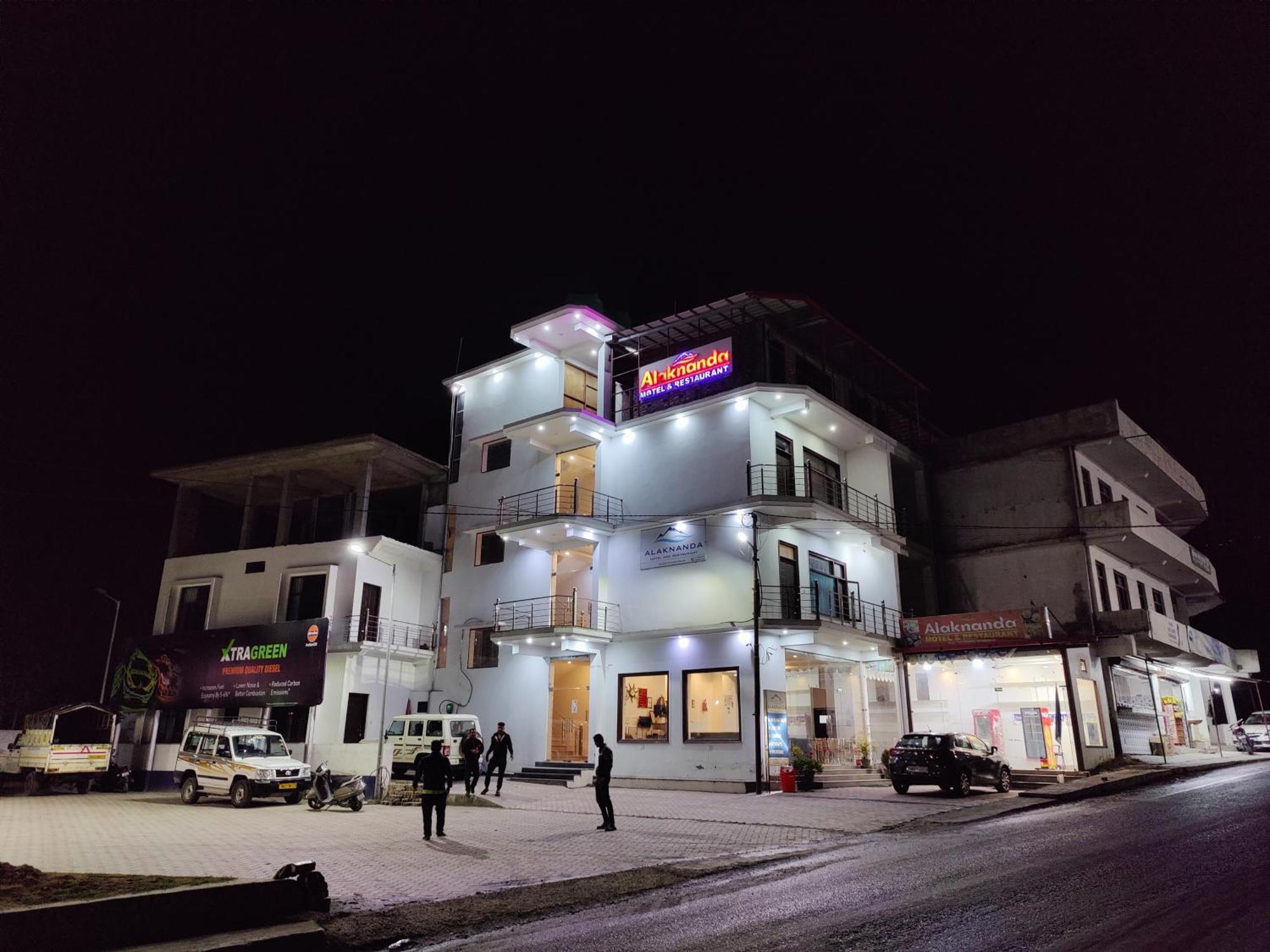 Alaknanda Motel & Restaurant Rudraprayāg Exteriör bild